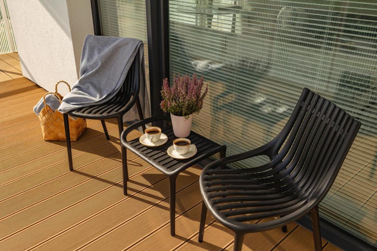 Family Apartment With Gym And Swimming Pool By Renters Prestige Kołobrzeg Kültér fotó