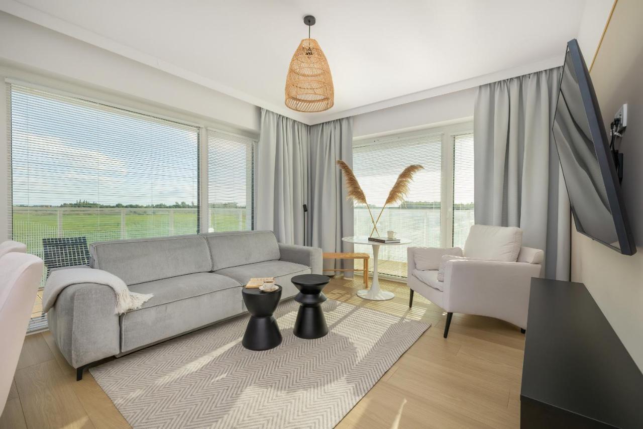 Family Apartment With Gym And Swimming Pool By Renters Prestige Kołobrzeg Kültér fotó