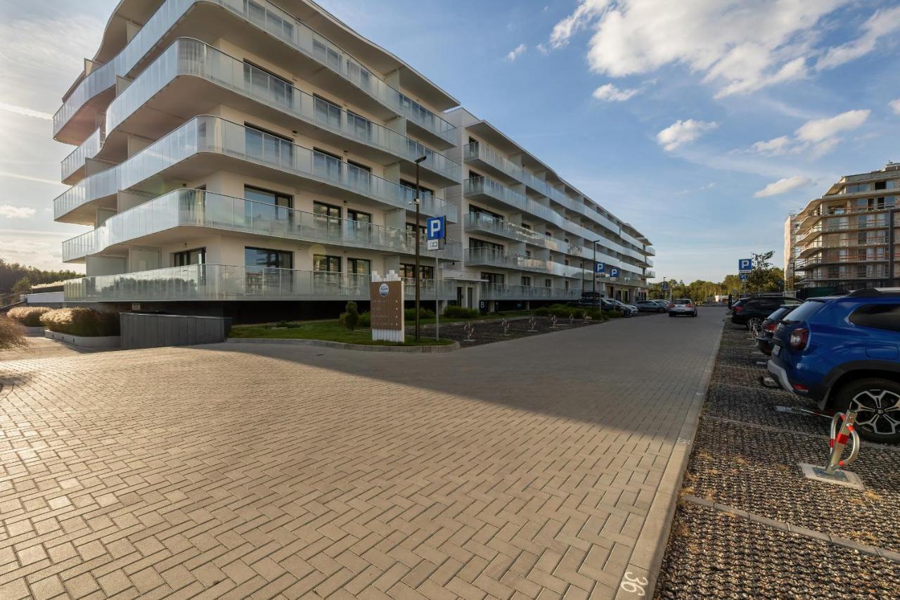 Family Apartment With Gym And Swimming Pool By Renters Prestige Kołobrzeg Kültér fotó